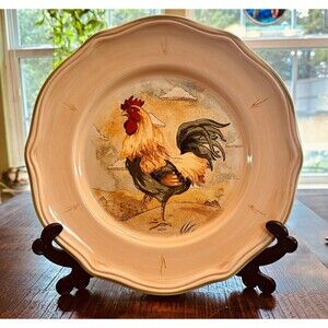 Gibson Royal Rooster Dinner Plate 10.5 Hand Painted Wall Decor Display Scalloped
